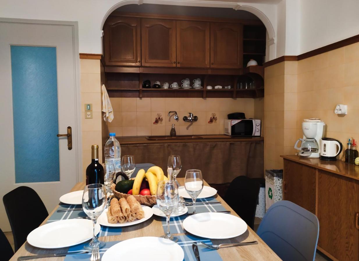 Apartment 94M2, Center Of Sitia, Wifi, 350M Beach Экстерьер фото